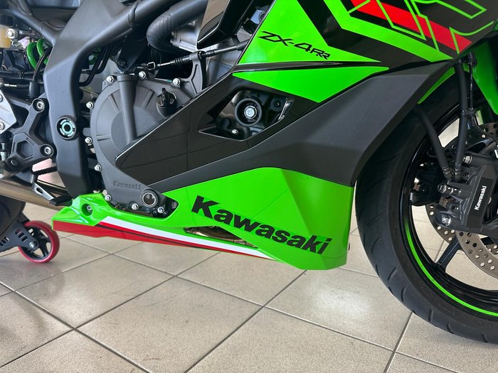 2024 Kawasaki Ninja ZX-4RR KRT Edition Ninja Green