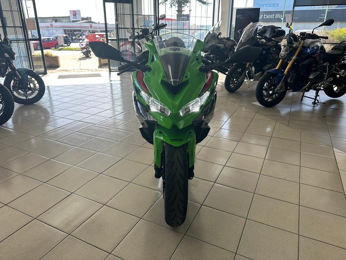 2024 Kawasaki Ninja ZX-4RR KRT Edition Ninja Green