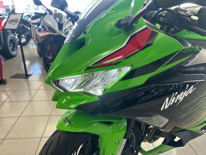 2024 Kawasaki Ninja ZX-4RR KRT Edition Ninja Green