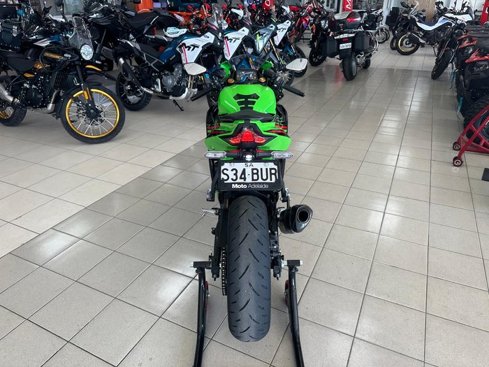 2024 Kawasaki Ninja ZX-4RR KRT Edition Ninja Green
