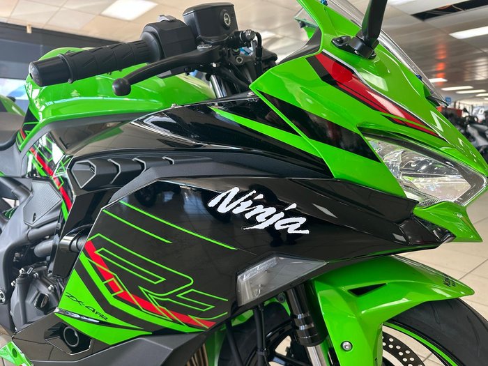 2024 Kawasaki Ninja ZX-4RR KRT Edition Ninja Green