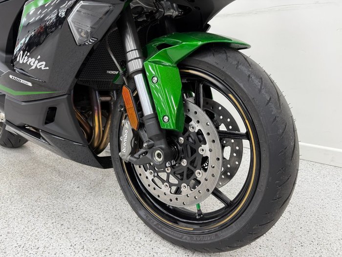 2025 Kawasaki NINJA 1000SX Green