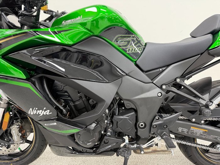 2025 Kawasaki NINJA 1000SX Green
