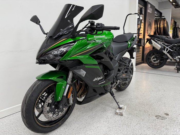 2025 Kawasaki NINJA 1000SX Green