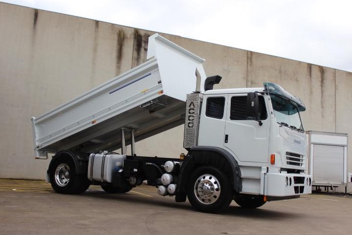 2013 Iveco Acco 2350G 280 WHITE