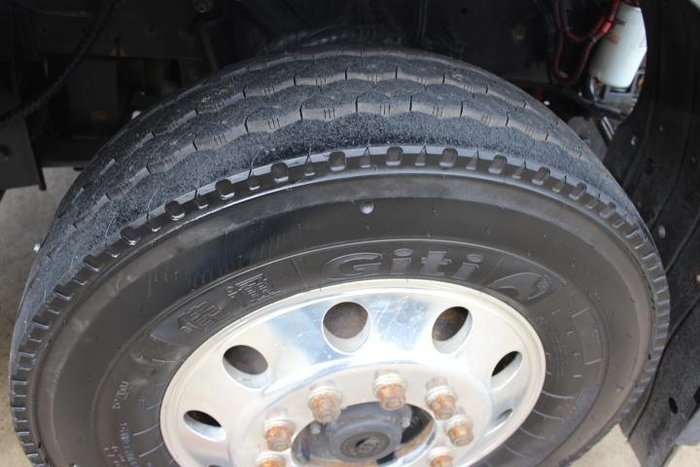 2013 Iveco Acco 2350G 280 WHITE