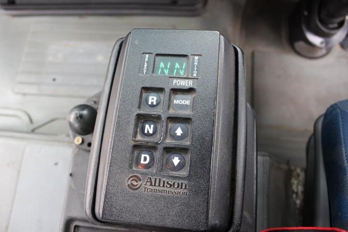 2013 Iveco Acco 2350G 280 WHITE