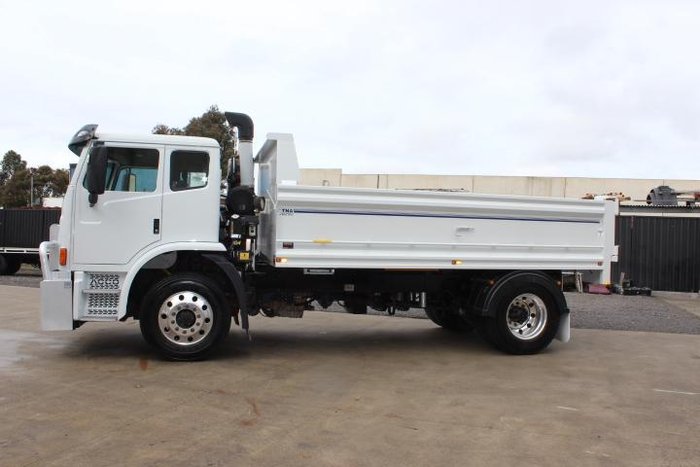 2013 Iveco Acco 2350G 280 WHITE