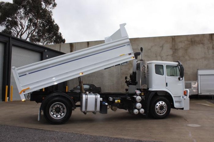 2013 Iveco Acco 2350G 280 WHITE