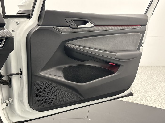 2021 Volkswagen Golf 110TSI R-Line