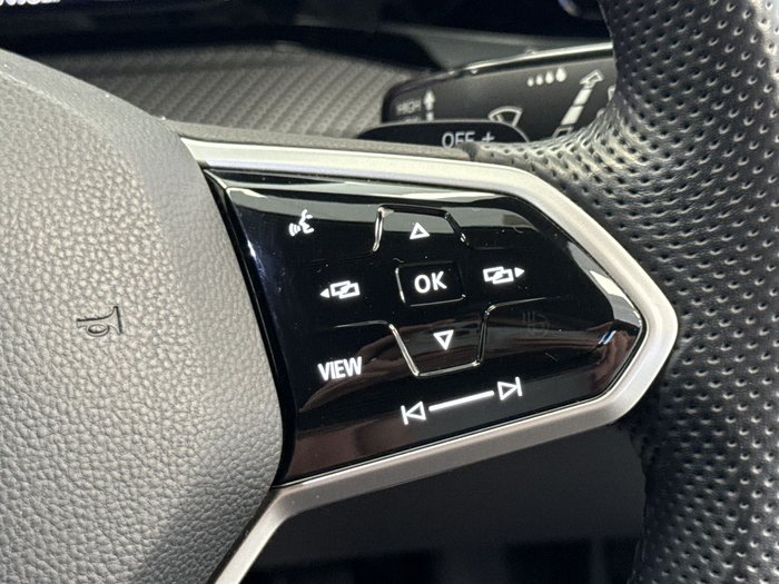 2021 Volkswagen Golf 110TSI R-Line