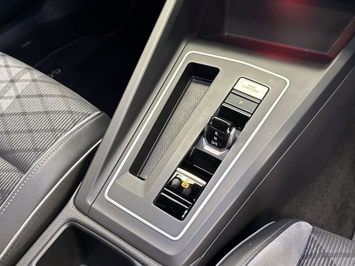 2021 Volkswagen Golf 110TSI R-Line