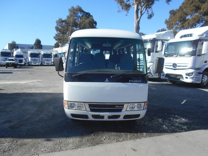2018 Fuso ROSA DELUXE 25 SEATER AUTOMATIC BUS WHITE