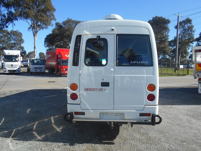 2018 Fuso ROSA DELUXE 25 SEATER AUTOMATIC BUS WHITE