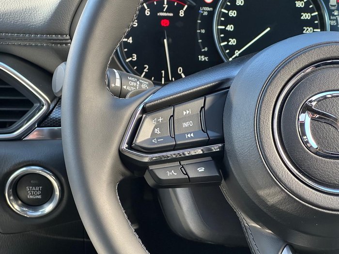 2025 Mazda CX-5 G25 Akera