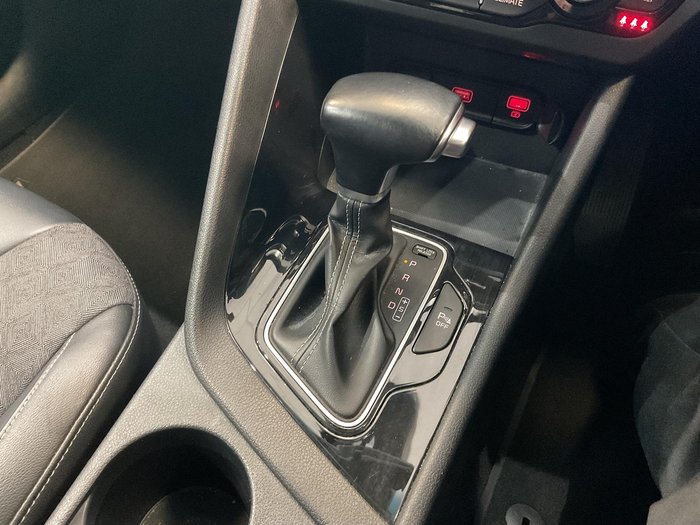 2021 Kia Niro Hybrid S