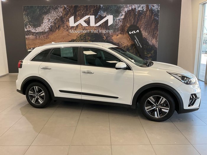 2021 Kia Niro Hybrid S