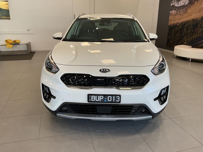 2021 Kia Niro Hybrid S