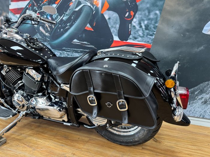 2018 Yamaha XVS650A V-STAR CLASSIC Black