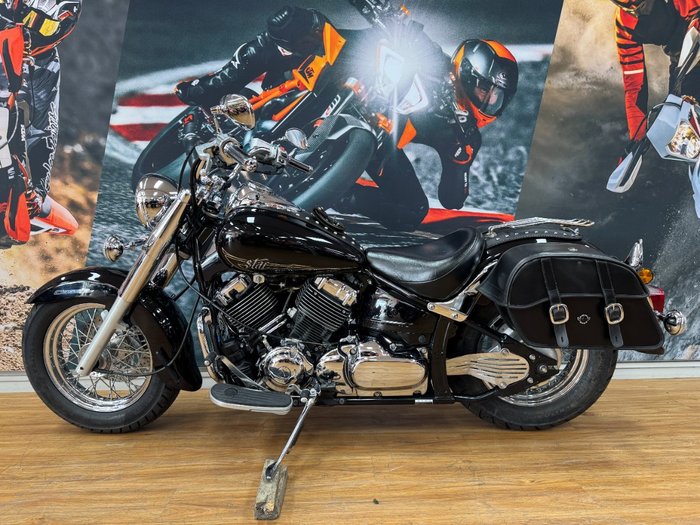 2018 Yamaha XVS650A V-STAR CLASSIC Black