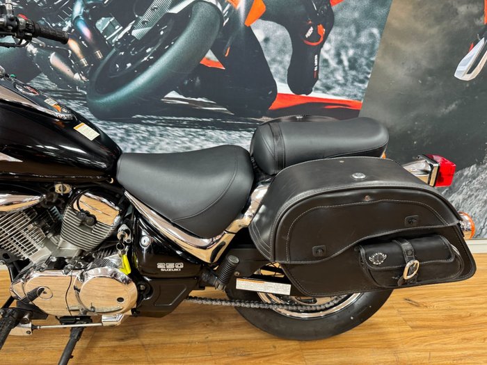 2010 Suzuki VL250 (LC250 INTRUDER) Black