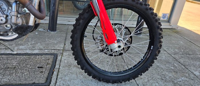 2022 Honda CRF250F RED