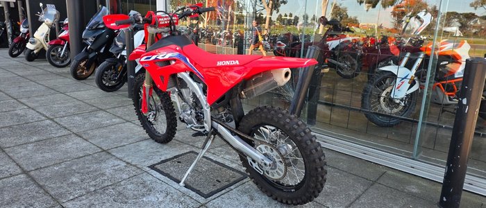 2022 Honda CRF250F RED