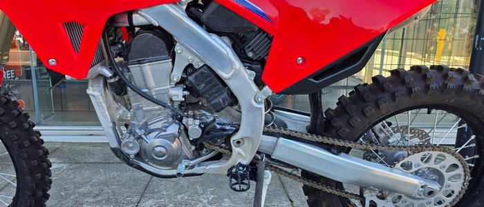 2022 Honda CRF250F RED