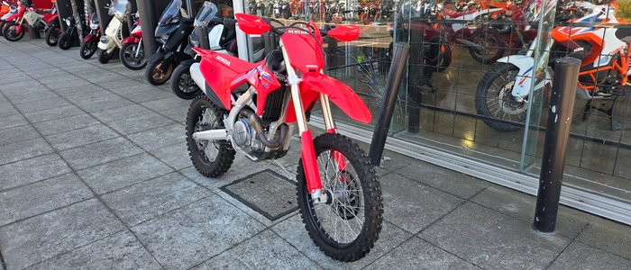 2022 Honda CRF250F RED