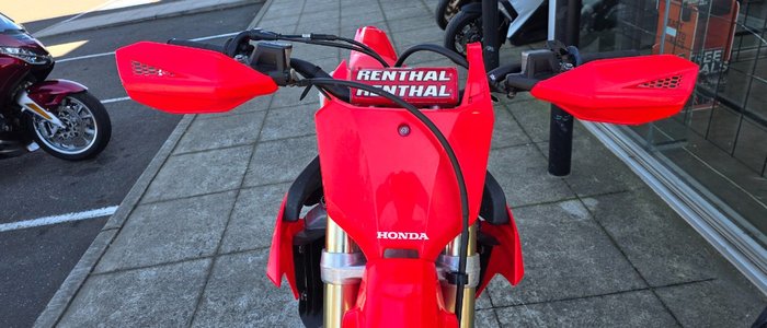 2022 Honda CRF250F RED