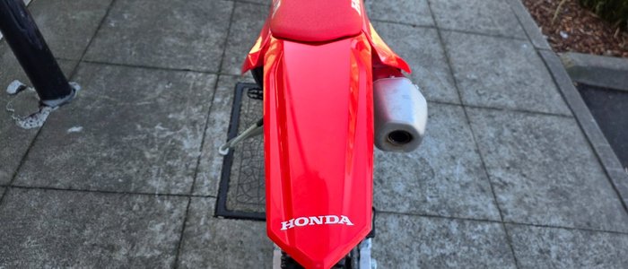 2022 Honda CRF250F RED