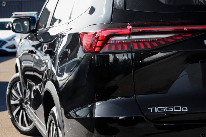 2025 Chery Tiggo 8 Super Hybrid Urban