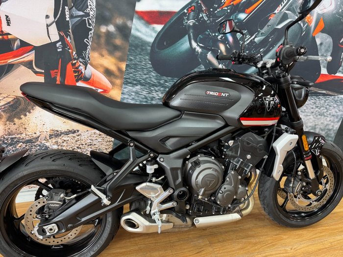 2023 Triumph TRIDENT 660 BLACK