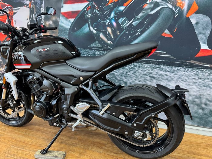 2023 Triumph TRIDENT 660 BLACK