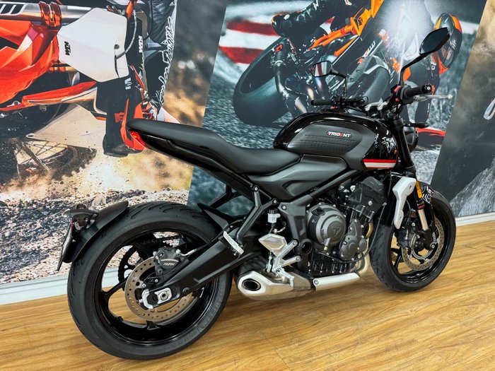 2023 Triumph TRIDENT 660 BLACK