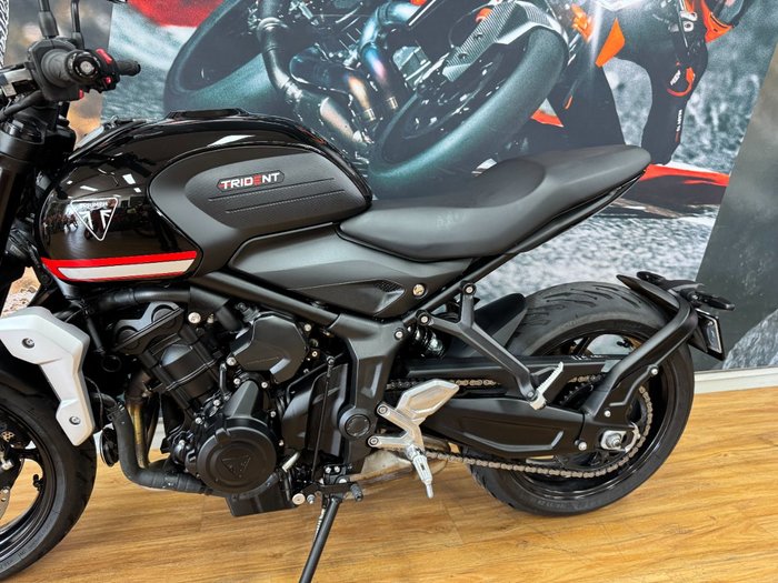 2023 Triumph TRIDENT 660 BLACK