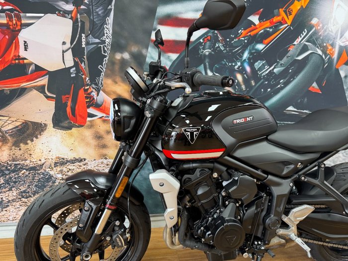 2023 Triumph TRIDENT 660 BLACK