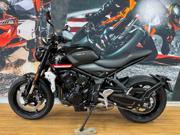 2023 Triumph TRIDENT 660 BLACK