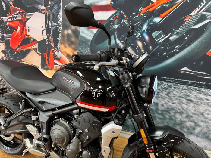 2023 Triumph TRIDENT 660 BLACK