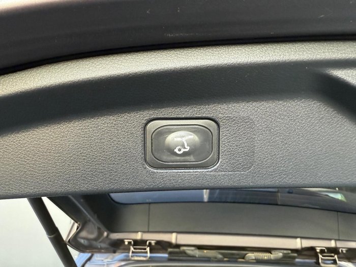 2023 Ford Everest Sport