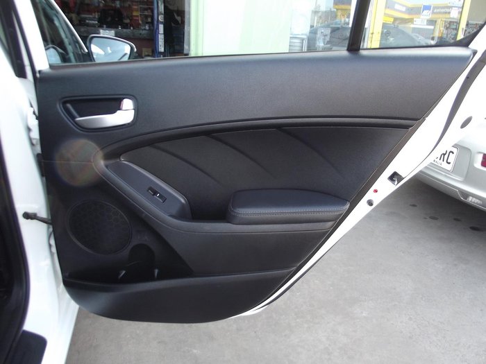 2016 Kia Cerato S YD MY17 White