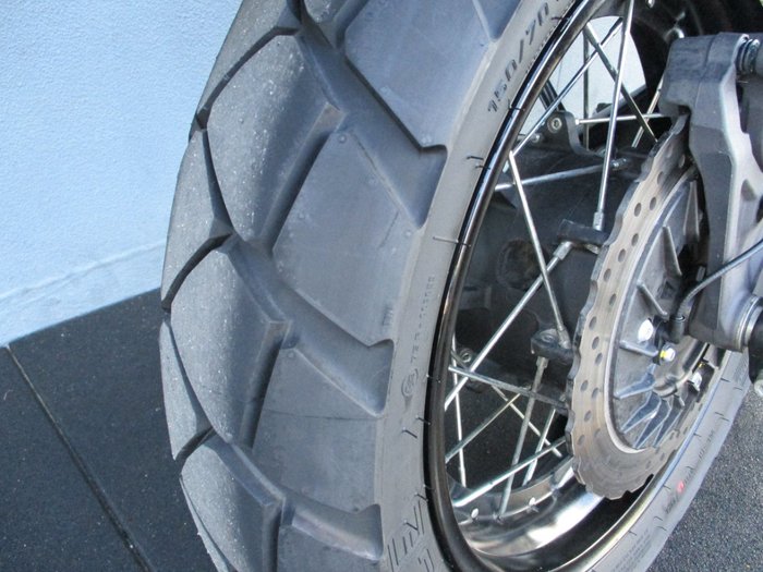 2021 Yamaha XT1200ZE SUPER TENERE Black