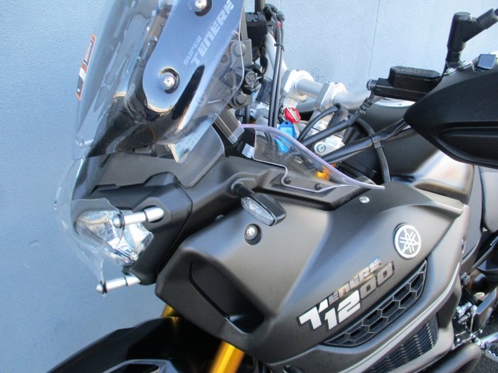 2021 Yamaha XT1200ZE SUPER TENERE Black