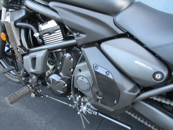 2023 Kawasaki VULCAN S Black