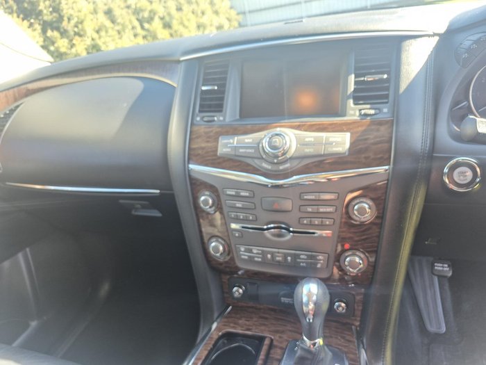 2023 Nissan Patrol Ti-L