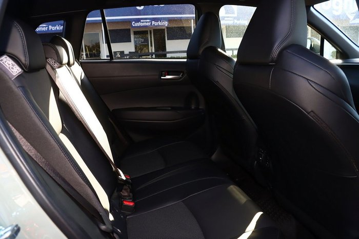 2024 Toyota Corolla Cross GXL