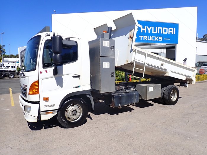 2016 HINO FC 1022 WHITE