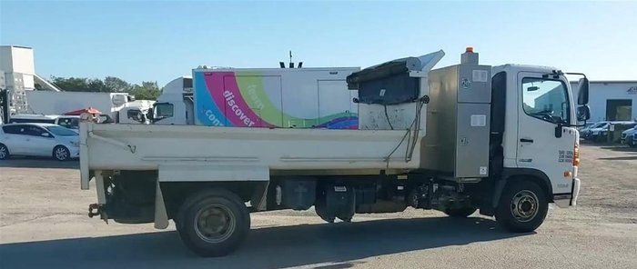 2016 HINO FC 1022 WHITE