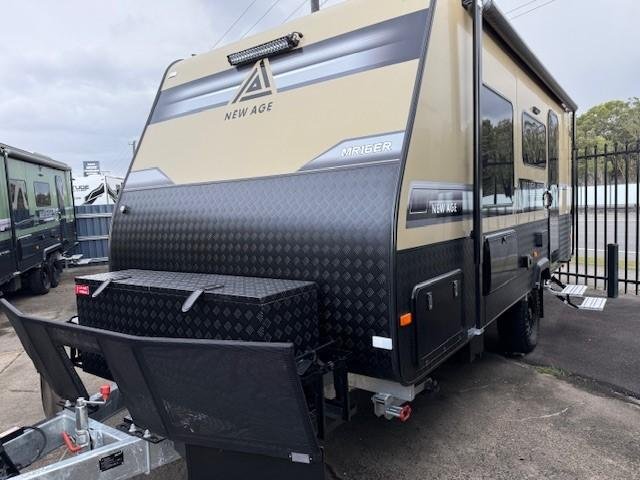 2025 New Age Caravans Manta Ray Couples Expedition