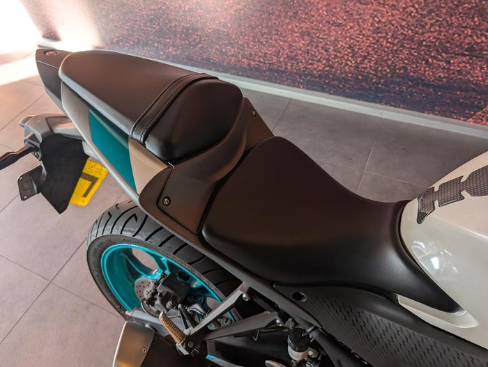 2023 Yamaha YZF-R3 R3